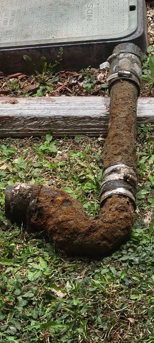Alejandro's Plumbing (144)